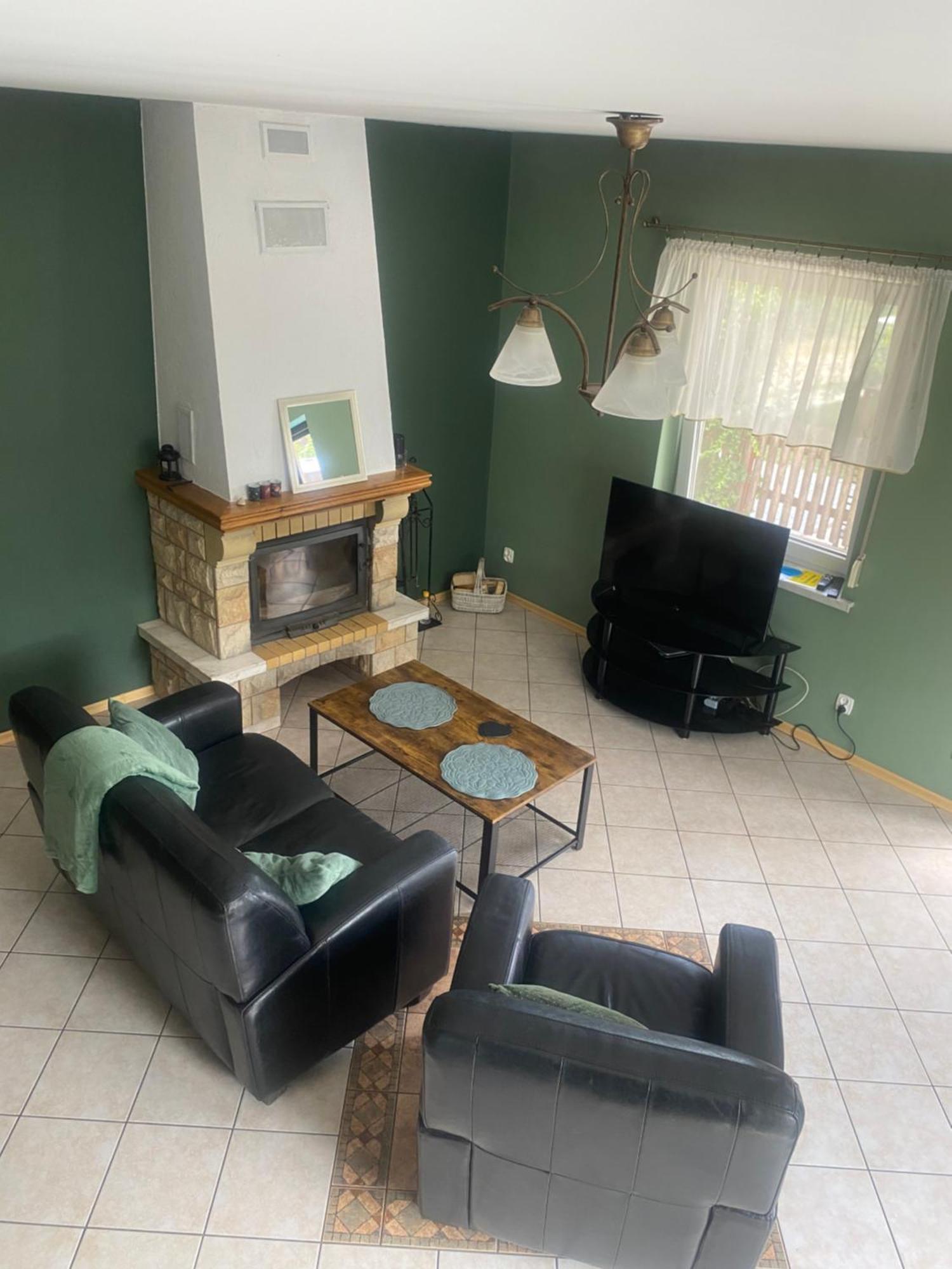 Holiday home Dom Z Kominkiem Nad Jeziorem W Przybrodzinie Powidz (Slupca)