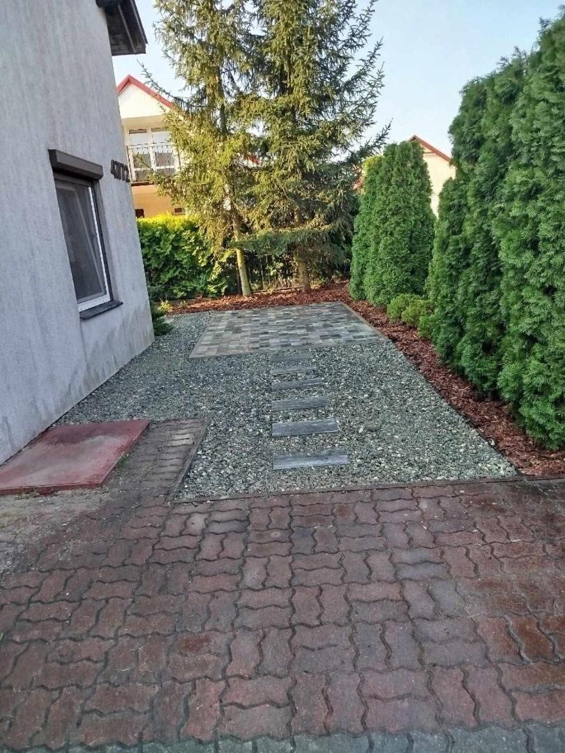 Holiday home Dom Z Kominkiem Nad Jeziorem W Przybrodzinie *